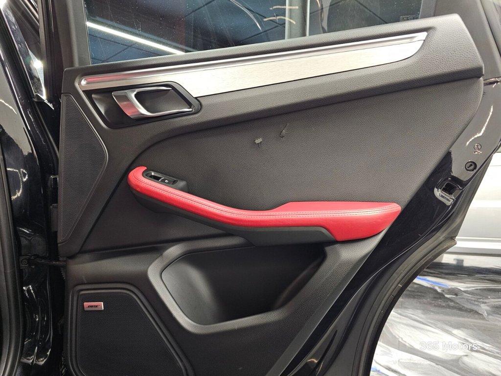 Used Porsche Macan 2017 for sale - 76979365: Photo 31