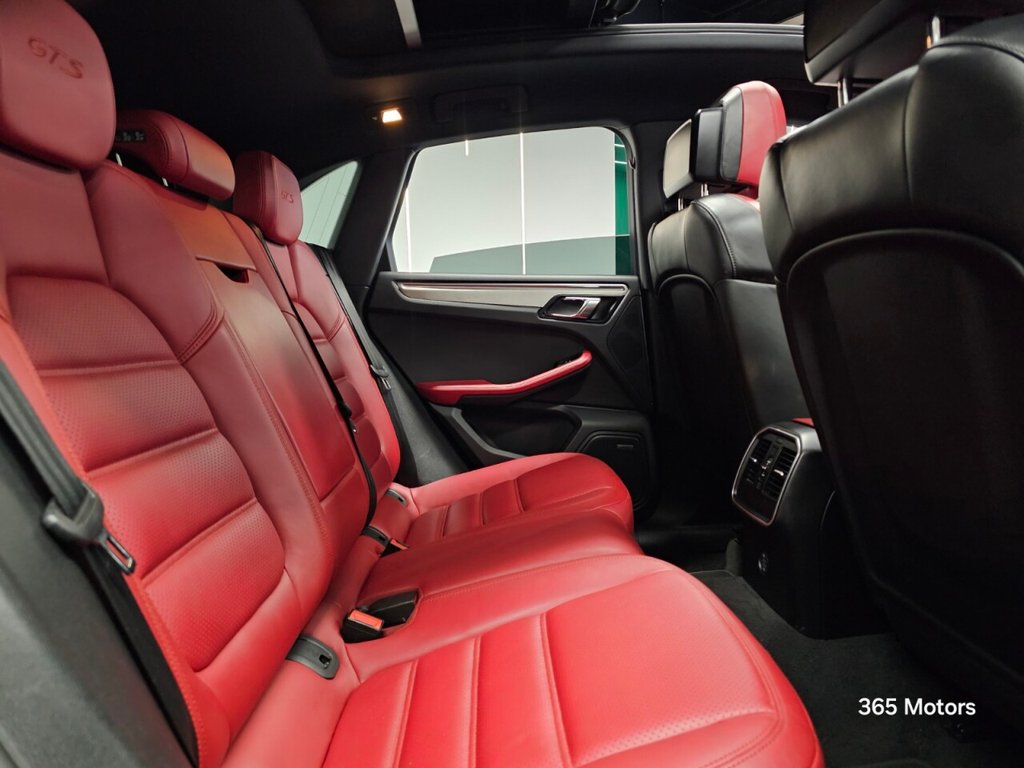 Used Porsche Macan 2017 for sale - 76979365: Photo 33