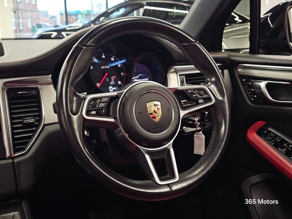 Used Porsche Macan 2017 for sale - 76979365: Photo 41