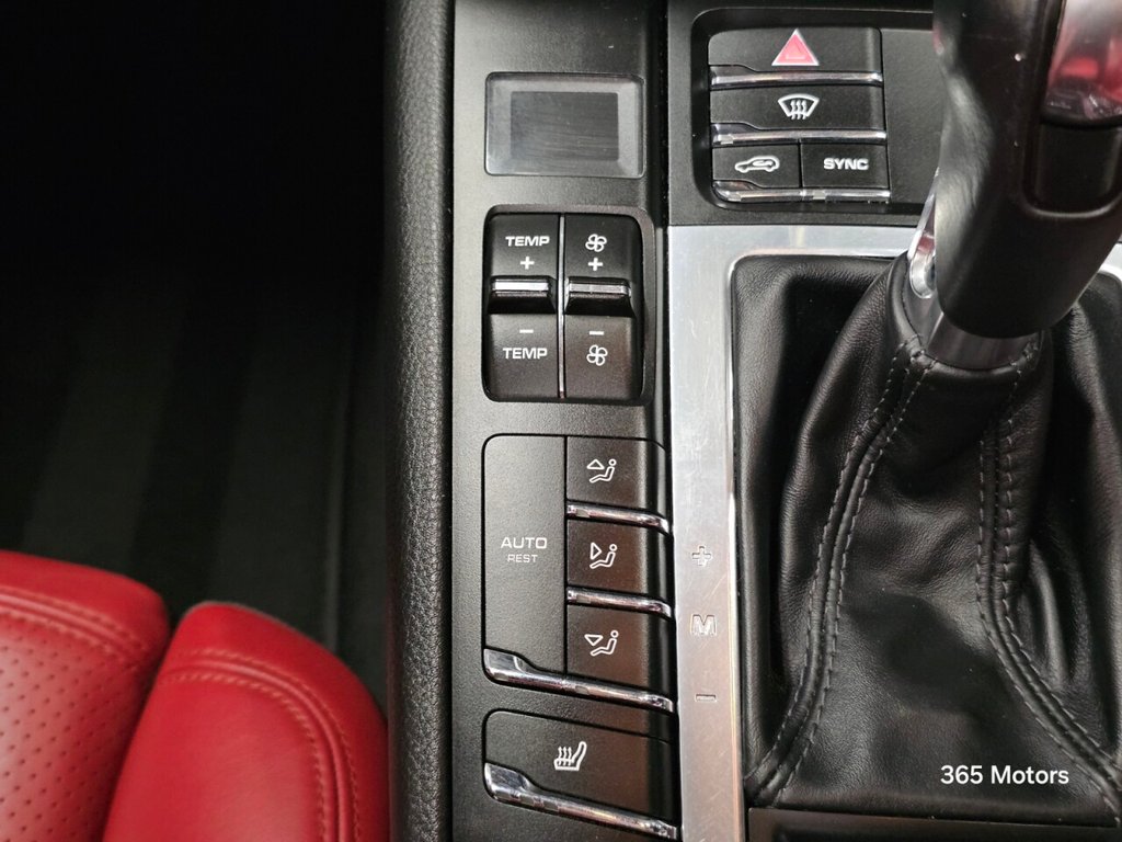 Used Porsche Macan 2017 for sale - 76979365: Photo 47