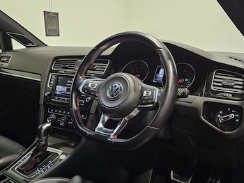 Used Volkswagen Golf 2016 for sale - 78915248: Photo