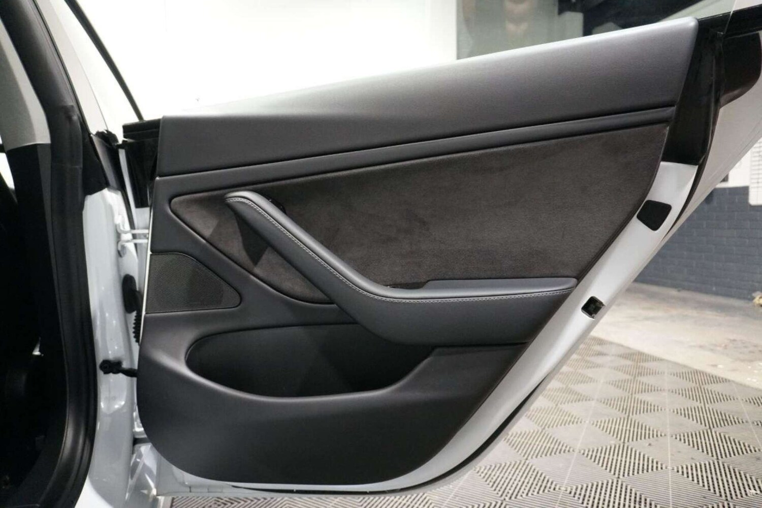 Used Tesla Model 3 2020 for sale - 78149517: Photo 37