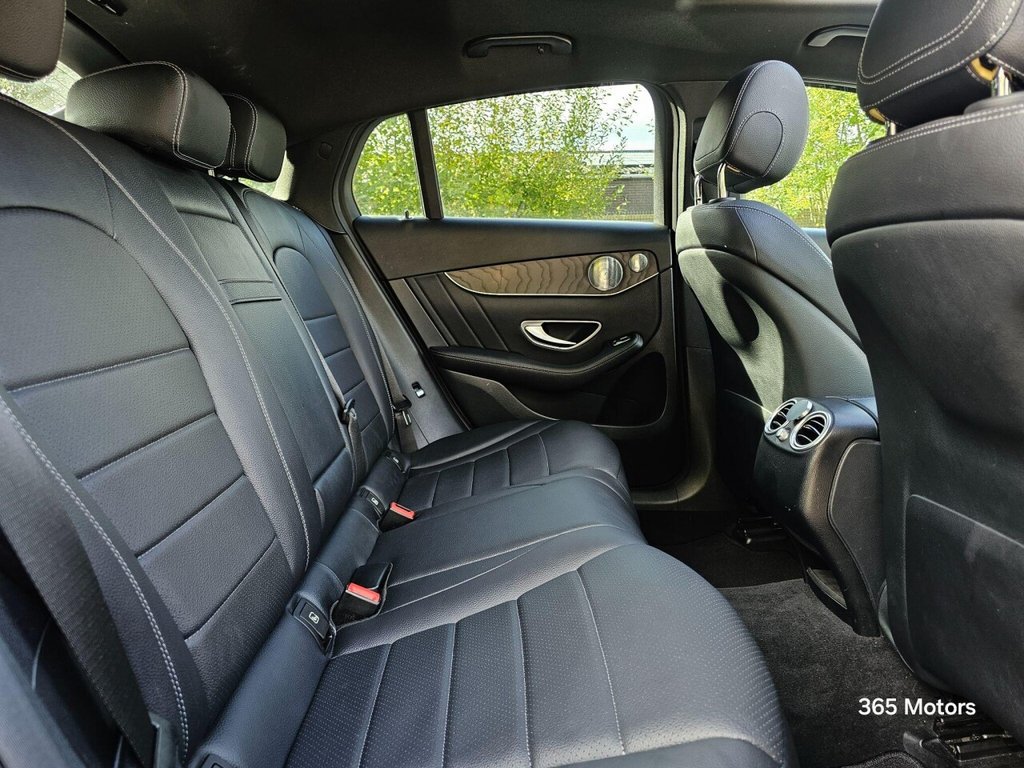 Used Mercedes-Benz GLC 2017 for sale - 76979360: Photo 30