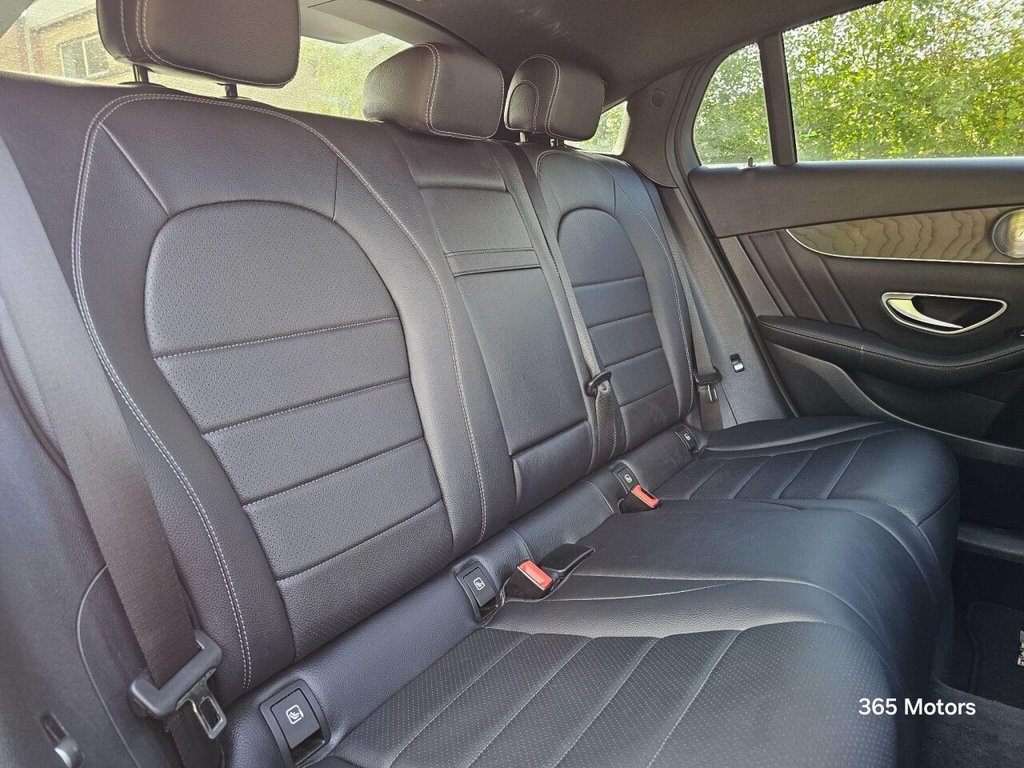 Used Mercedes-Benz GLC 2017 for sale - 76979360: Photo 31