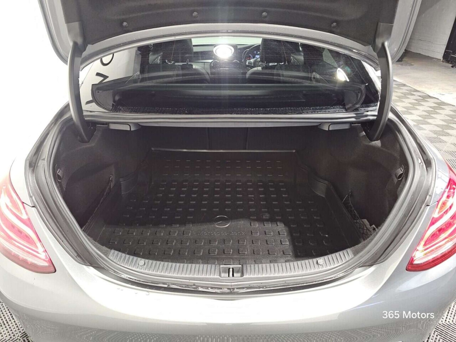 Used Mercedes-Benz C Class 2015 for sale - 78149553: Photo 13