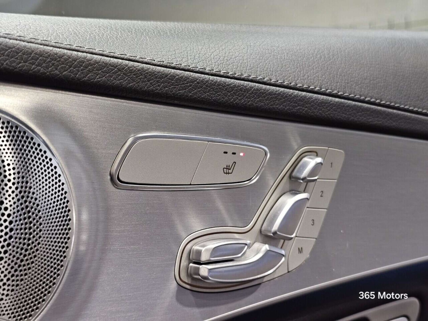 Used Mercedes-Benz C Class 2015 for sale - 78149553: Photo 21