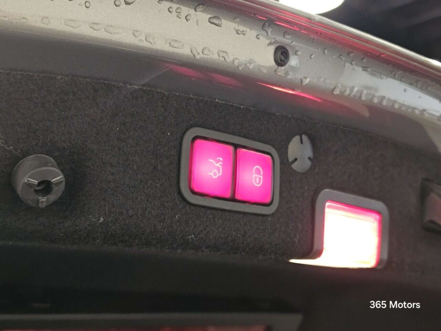 Used Mercedes-Benz C Class 2015 for sale - 78149553: Photo 27