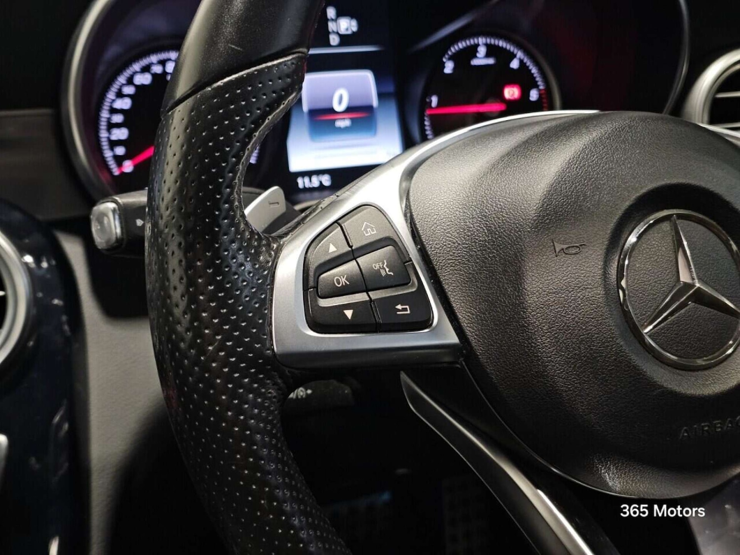 Used Mercedes-Benz C Class 2015 for sale - 78149553: Photo 42