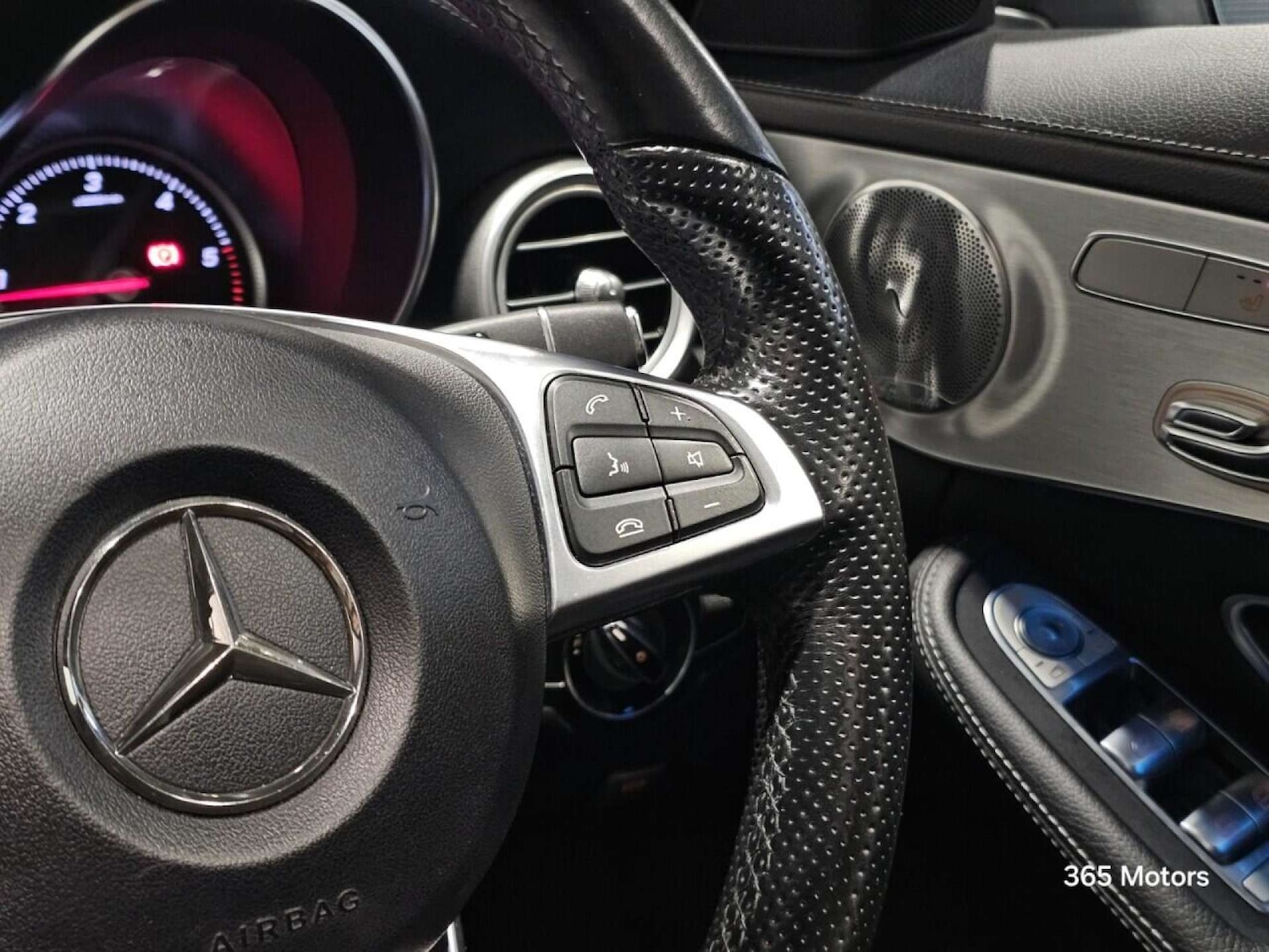 Used Mercedes-Benz C Class 2015 for sale - 78149553: Photo 43