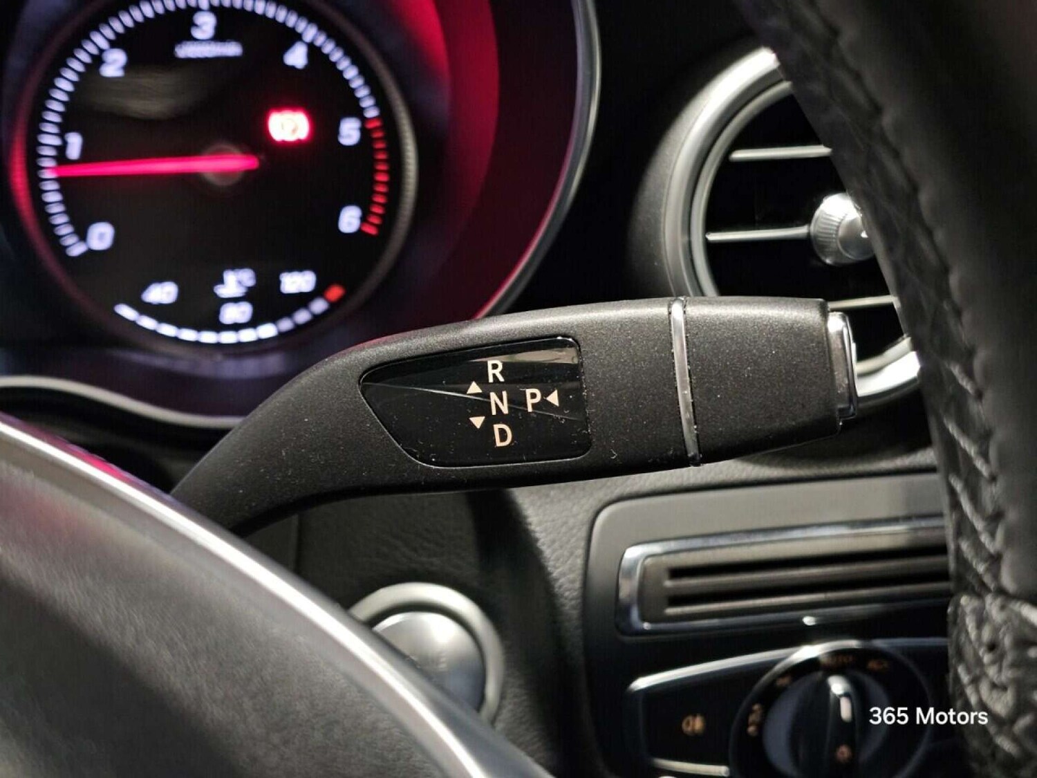 Used Mercedes-Benz C Class 2015 for sale - 78149553: Photo 45