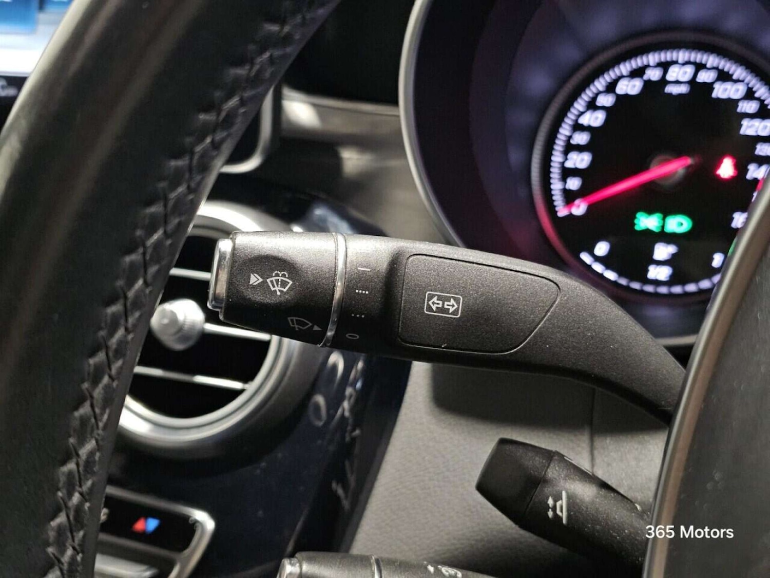 Used Mercedes-Benz C Class 2015 for sale - 78149553: Photo 48