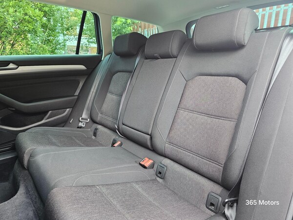 Used Volkswagen Passat 2017 for sale - 75401313: Photo 24