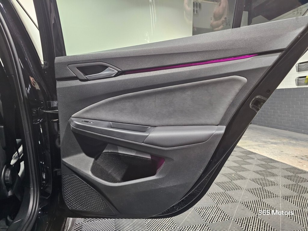 Used Volkswagen Golf 2021 for sale - 76979387: Photo 28