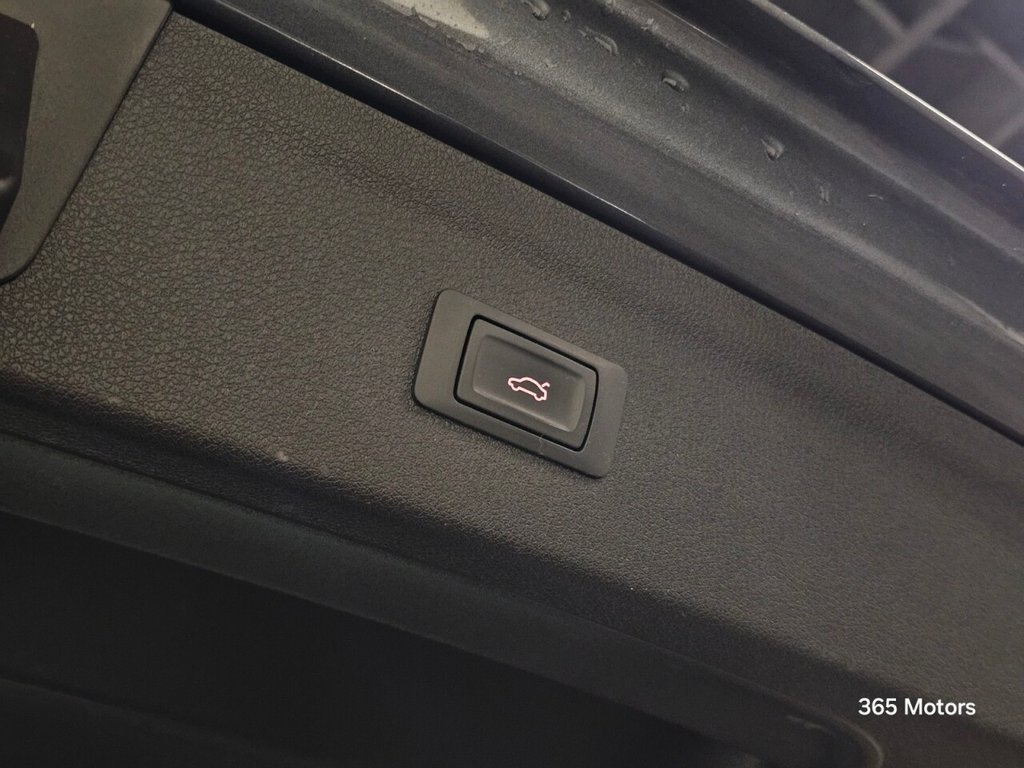 Used Audi Q3 2017 for sale - 76979397: Photo 16