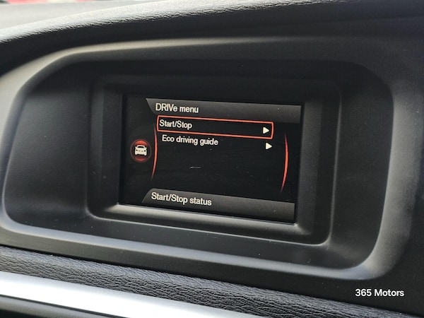Used Volvo V40 2015 for sale - 76270228: Photo 49