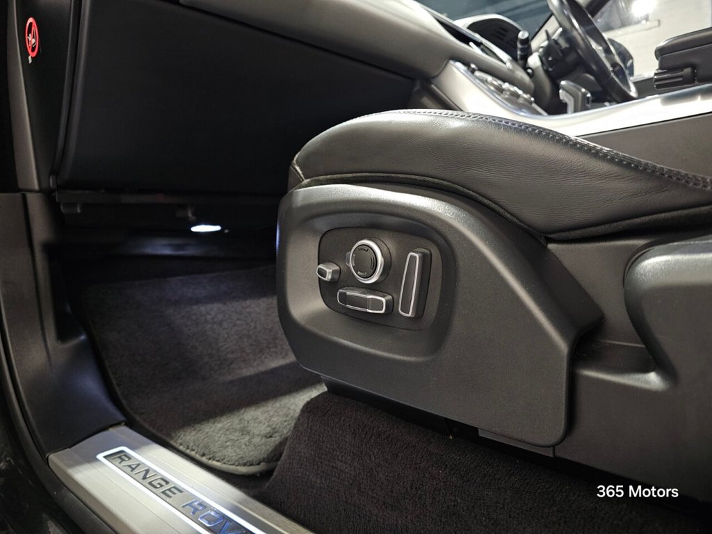 Used Land Rover Range Rover Sport 2015 for sale - 76979403: Photo 21