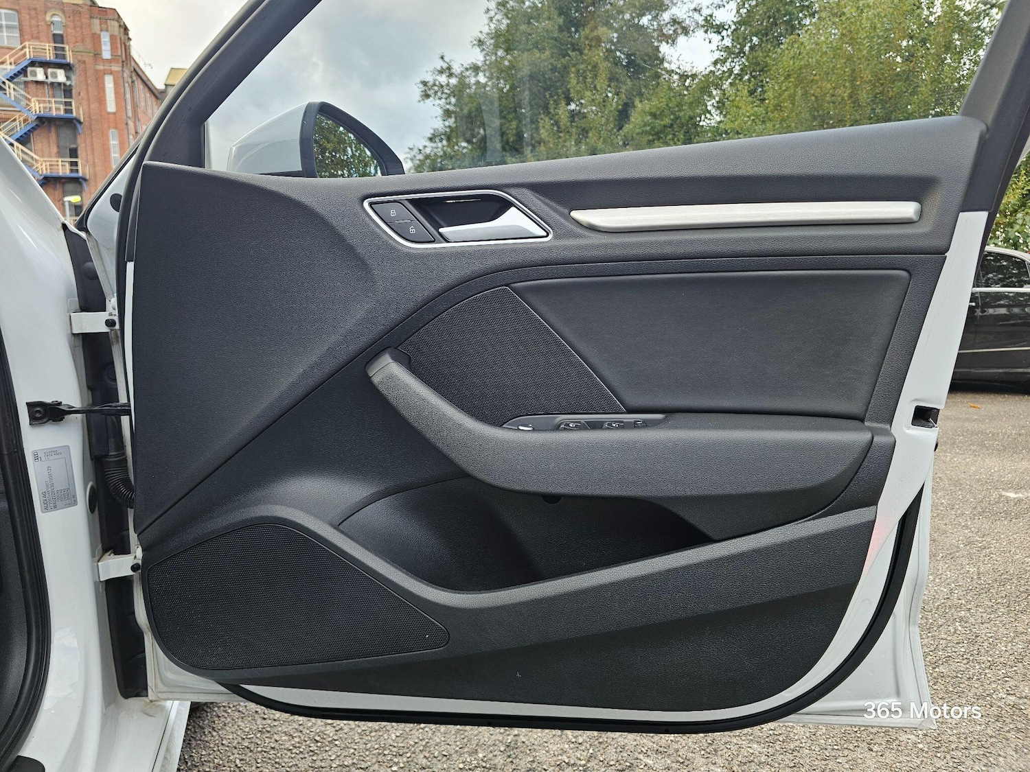 Used Audi A3 2015 for sale - 76151260: Photo 30