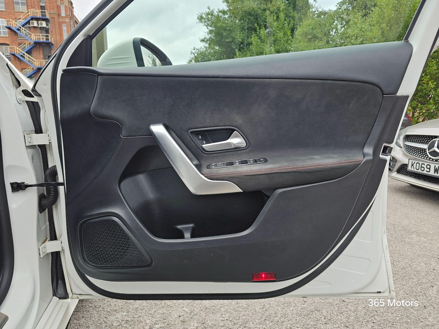 Vehicle 28