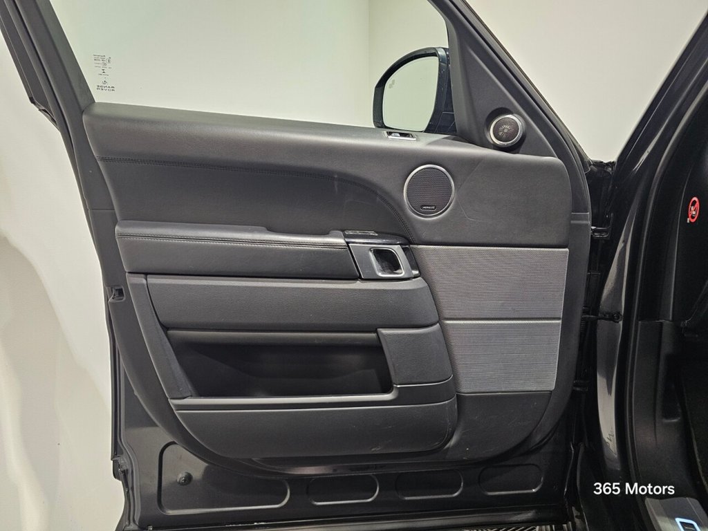 Used Land Rover Range Rover Sport 2018 for sale - 77153431: Photo 22