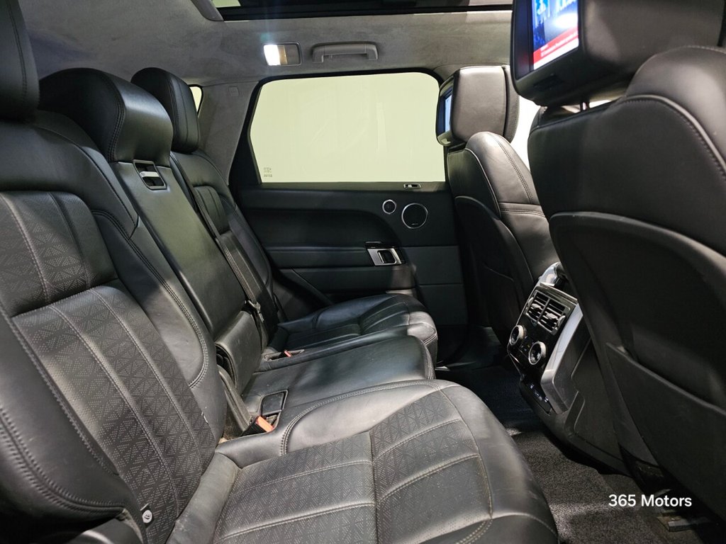 Used Land Rover Range Rover Sport 2018 for sale - 77153431: Photo 37