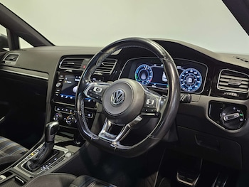 Used Volkswagen Golf 2020 for sale - 79058593: Photo