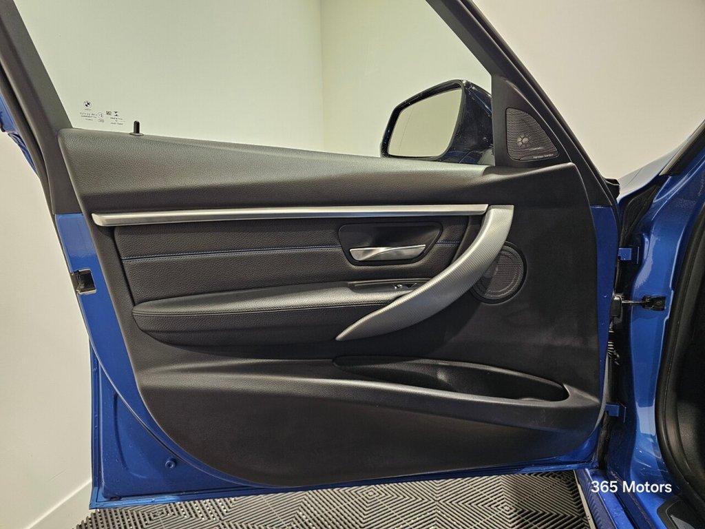 Used BMW 3 Series 2018 for sale - 77111197: Photo 15