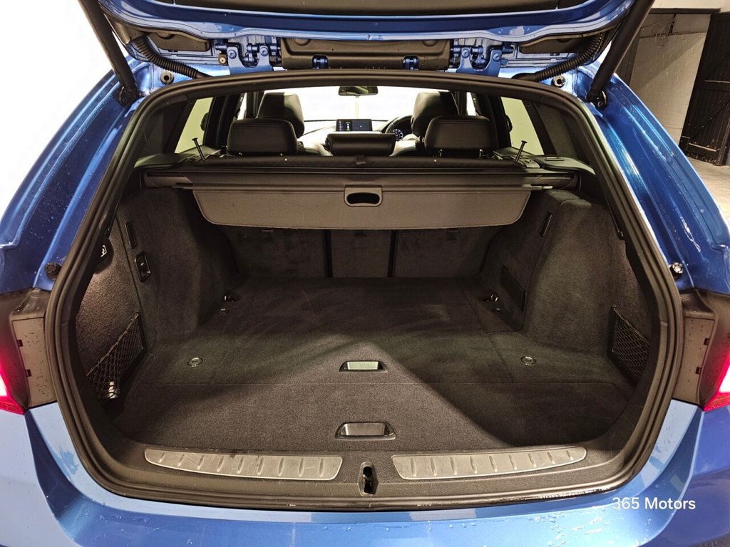 Used BMW 3 Series 2018 for sale - 77111197: Photo 24