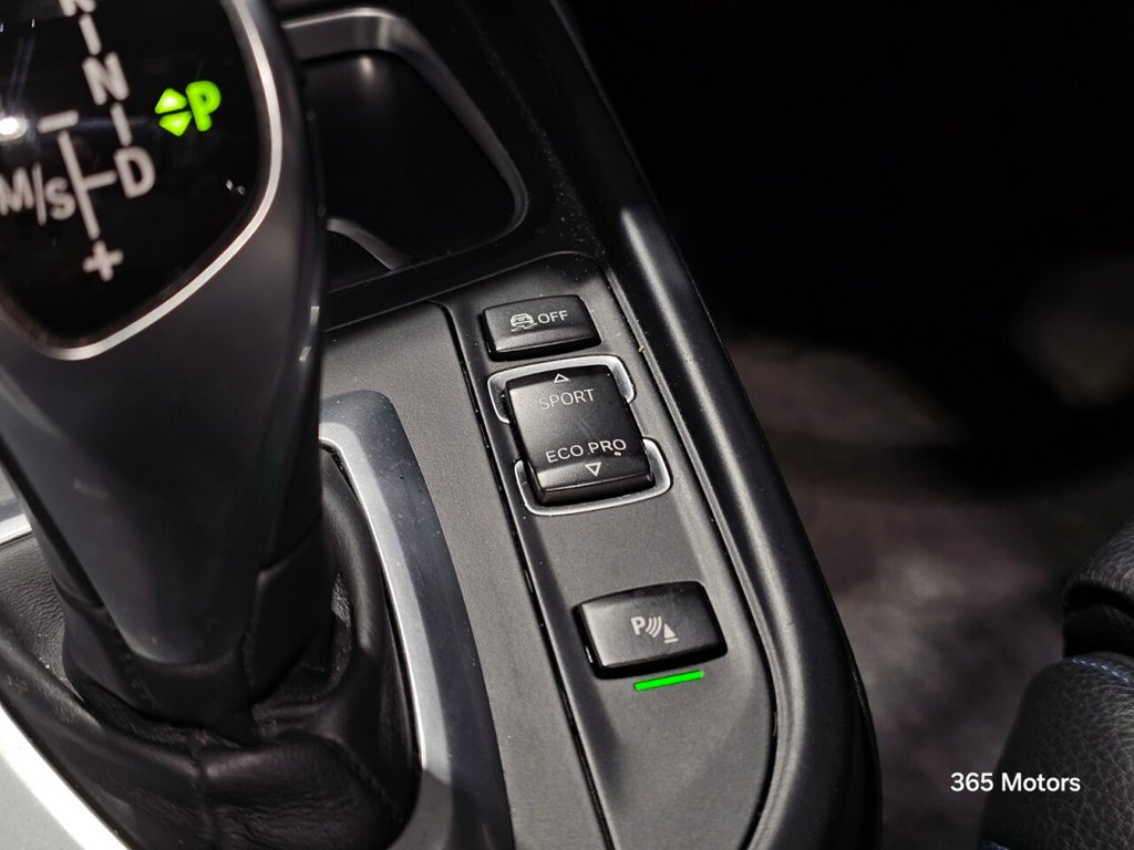 Used BMW 3 Series 2018 for sale - 77111197: Photo 44