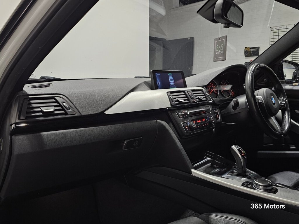 Used BMW 3 Series 2014 for sale - 77110892: Photo 17