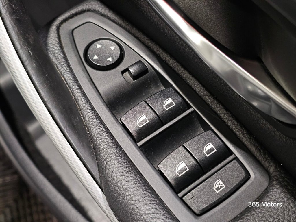 Used BMW 3 Series 2014 for sale - 77110892: Photo 45