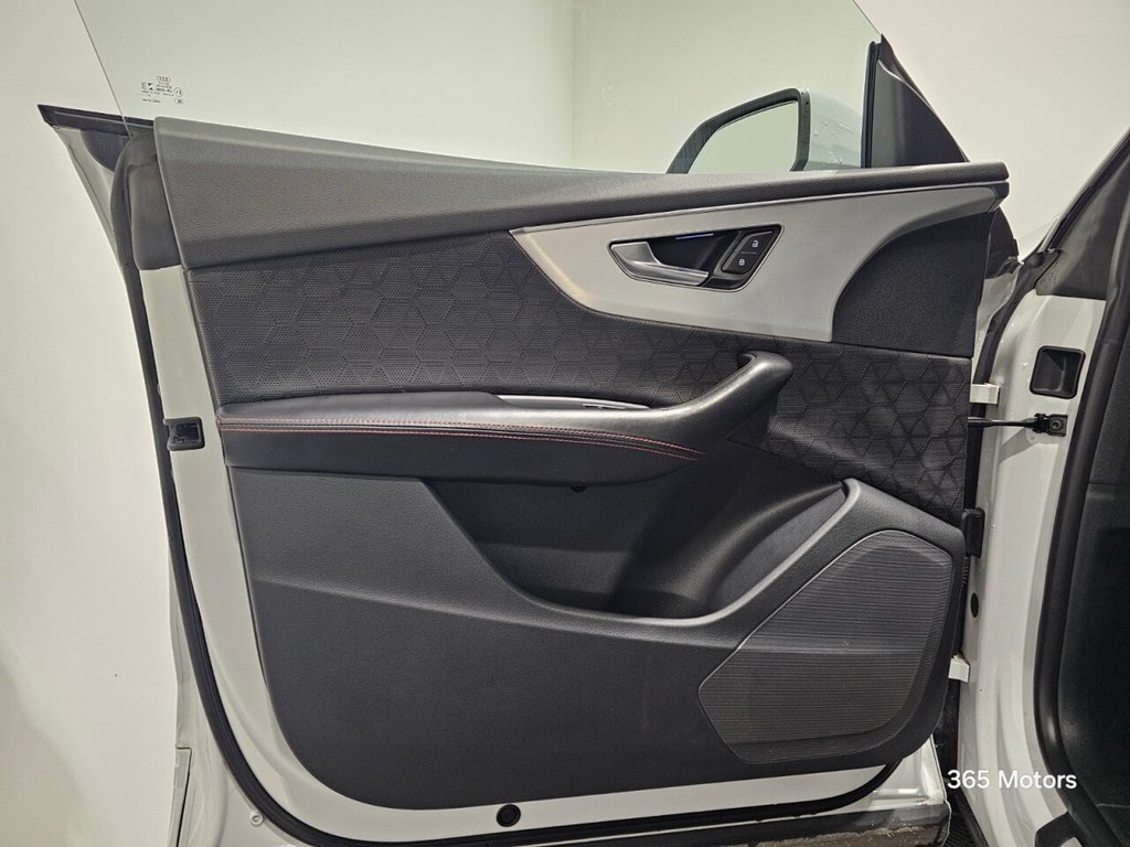 Used Audi Q8 2020 for sale - 76979356: Photo 20