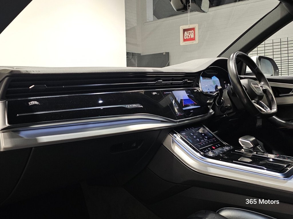 Used Audi Q8 2020 for sale - 76979356: Photo 21
