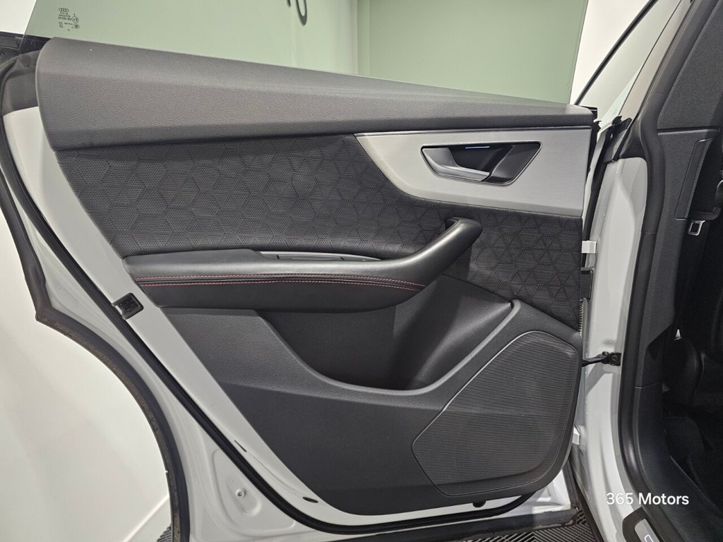 Used Audi Q8 2020 for sale - 76979356: Photo 25
