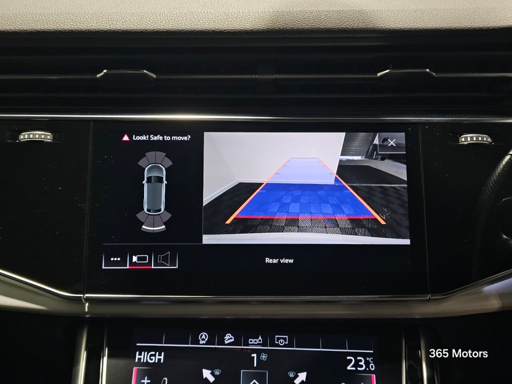 Used Audi Q8 2020 for sale - 76979356: Photo 40