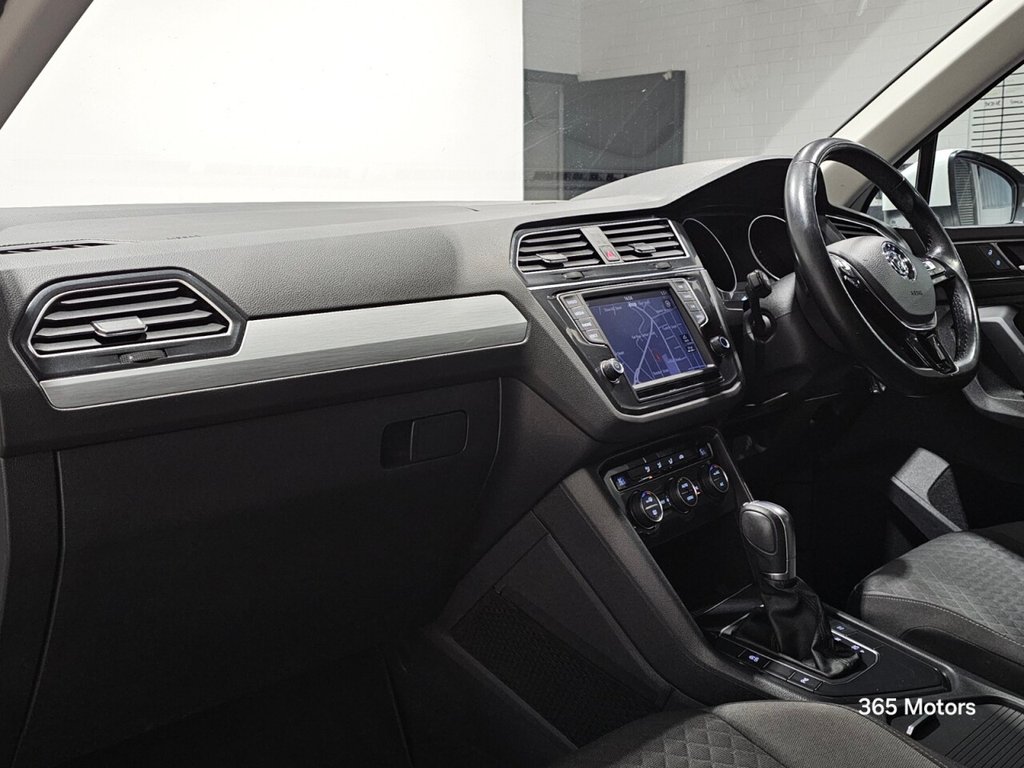 Used Volkswagen Tiguan 2017 for sale - 76979377: Photo 17