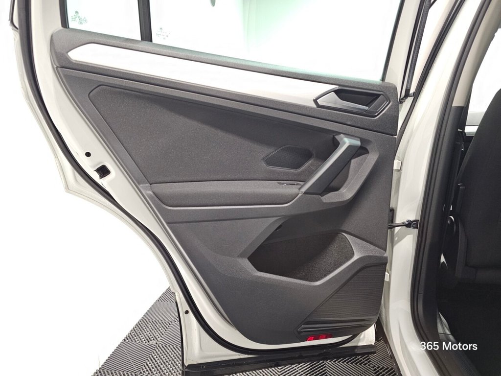 Used Volkswagen Tiguan 2017 for sale - 76979377: Photo 20