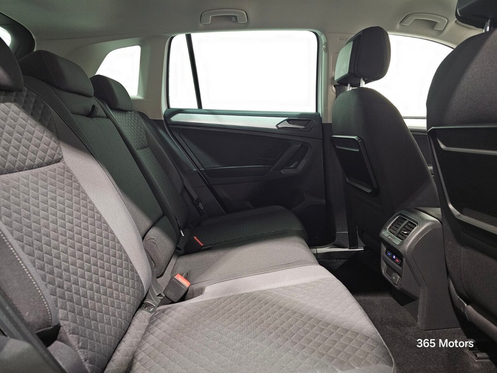 Used Volkswagen Tiguan 2017 for sale - 76979377: Photo 25