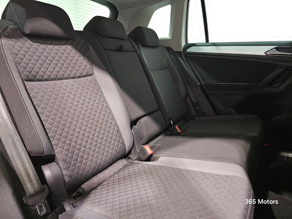 Used Volkswagen Tiguan 2017 for sale - 76979377: Photo 26