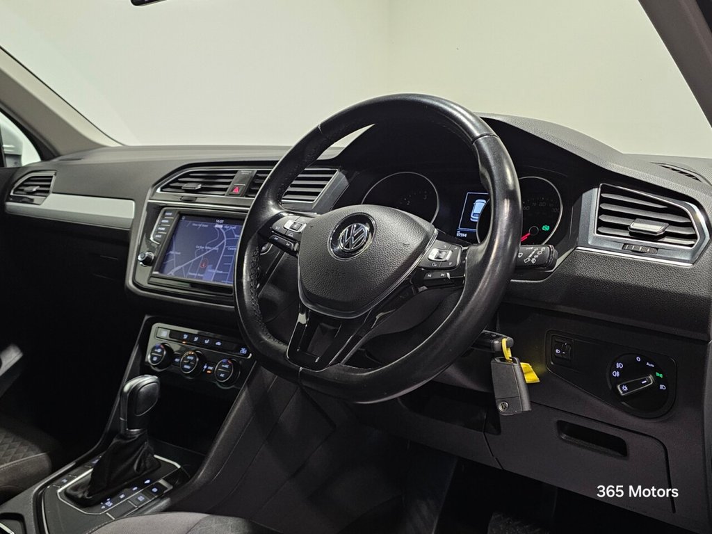 Used Volkswagen Tiguan 2017 for sale - 76979377: Photo 29