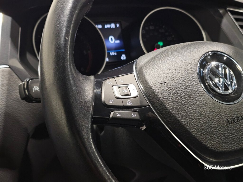 Used Volkswagen Tiguan 2017 for sale - 76979377: Photo 40