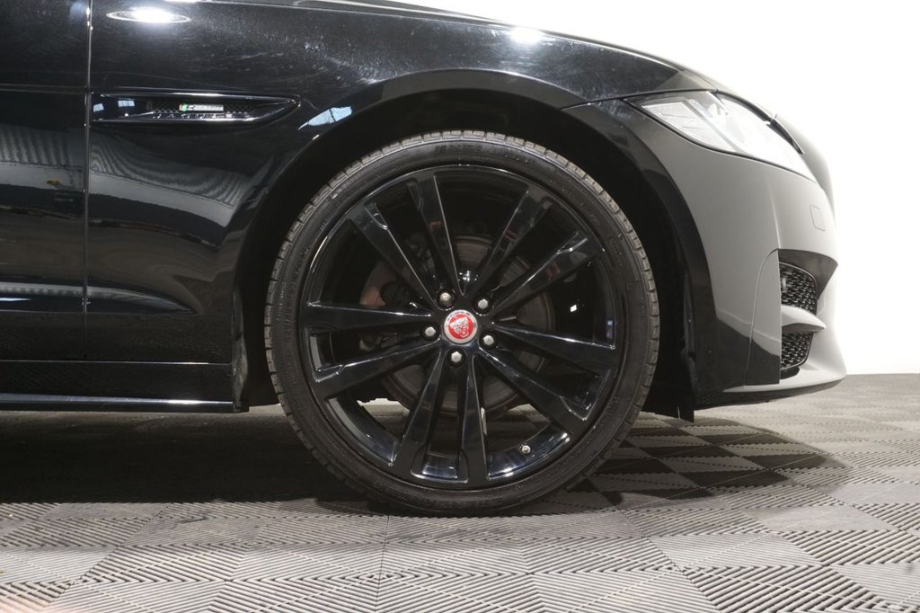 Used Jaguar XF 2017 for sale - 77027289: Photo 29