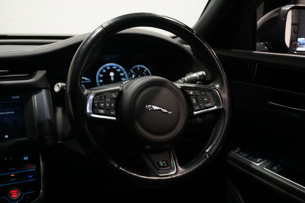 Used Jaguar XF 2017 for sale - 77027289: Photo 45