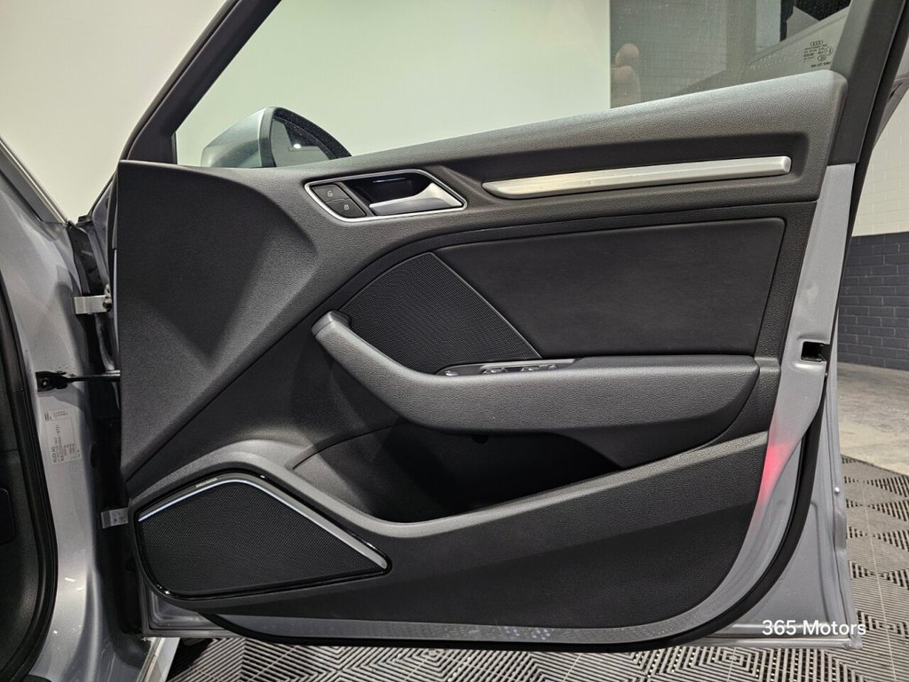 Used Audi A3 2017 for sale - 76979389: Photo 31