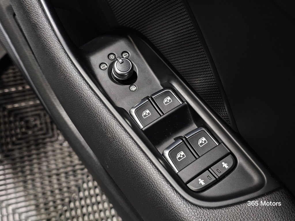 Used Audi A3 2017 for sale - 76979389: Photo 48