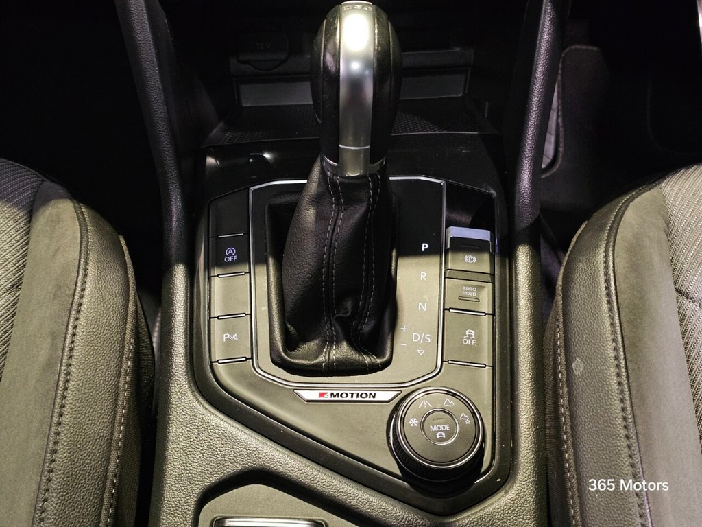 Used Volkswagen Tiguan 2017 for sale - 77089364: Photo 40