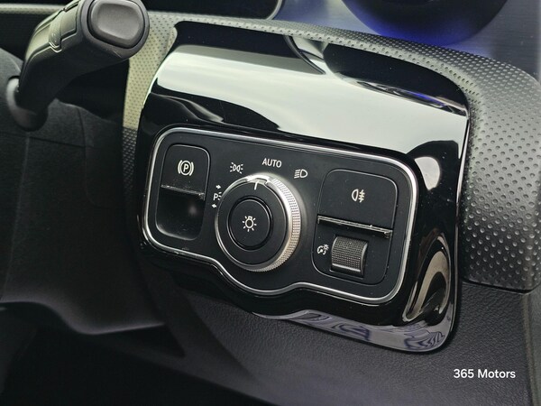 Used Mercedes-Benz A-Class for sale - 76283187: Photo 47