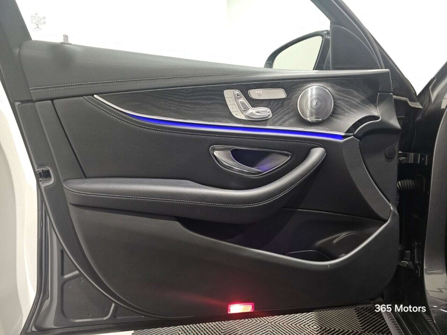 Used Mercedes-Benz E Class 2019 for sale - 78149529: Photo 18