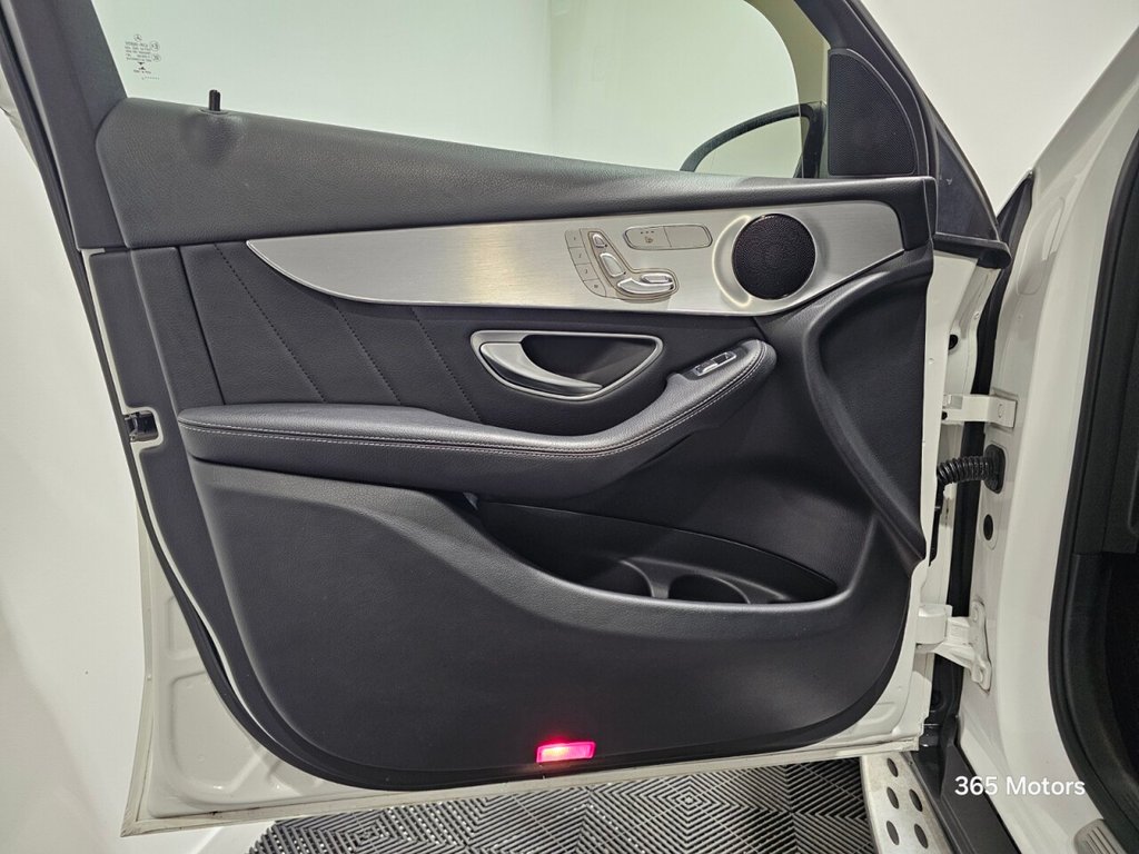 Used Mercedes-Benz GLC 2017 for sale - 76979369: Photo 16