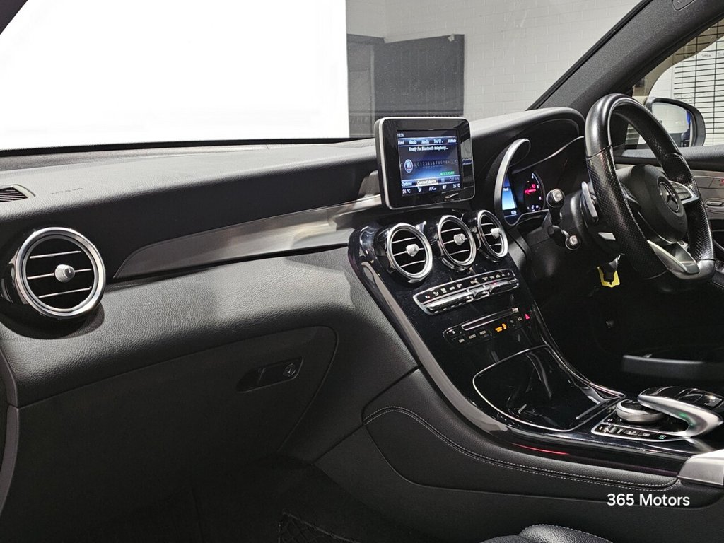 Used Mercedes-Benz GLC 2017 for sale - 76979369: Photo 17