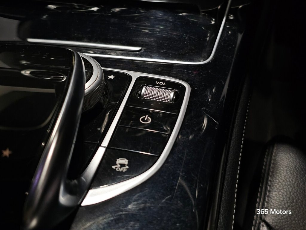 Used Mercedes-Benz GLC 2017 for sale - 76979369: Photo 39